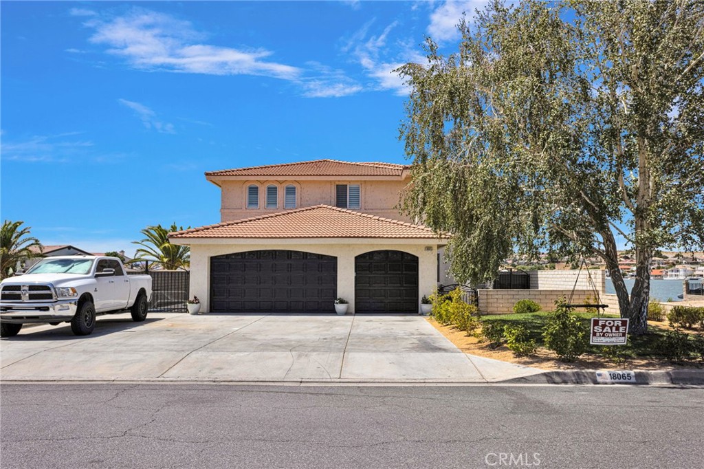 18065 Lakeview Property Photo