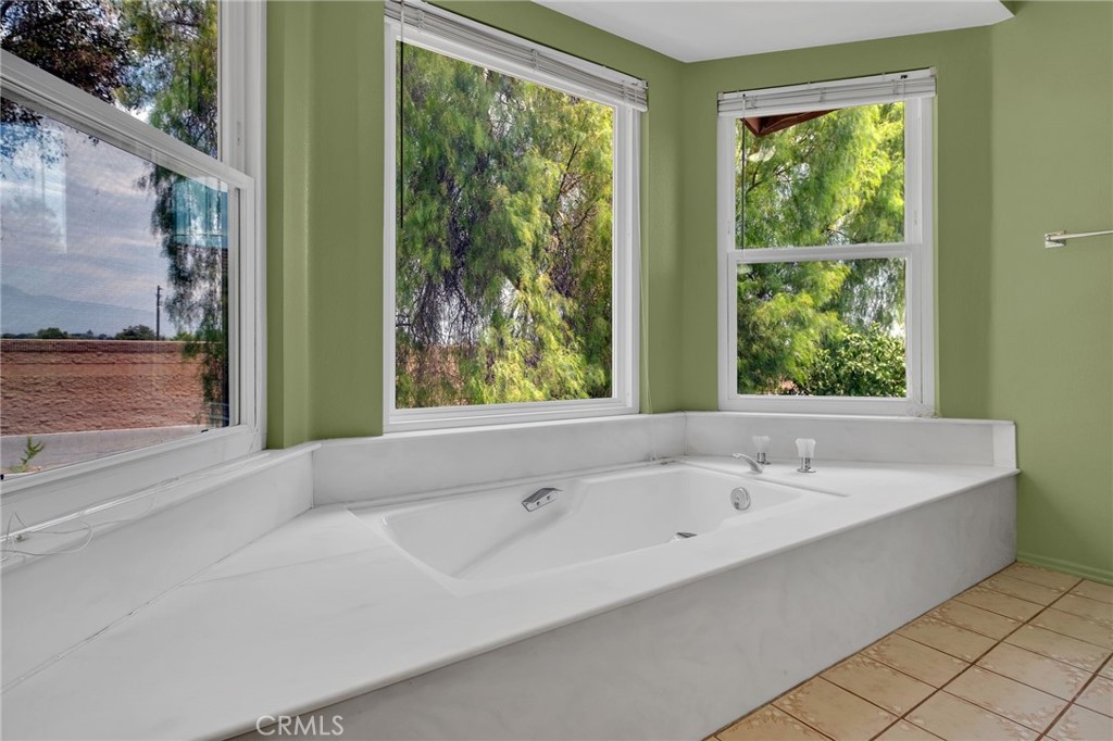 32 Rising Hill Road Property Photo 30