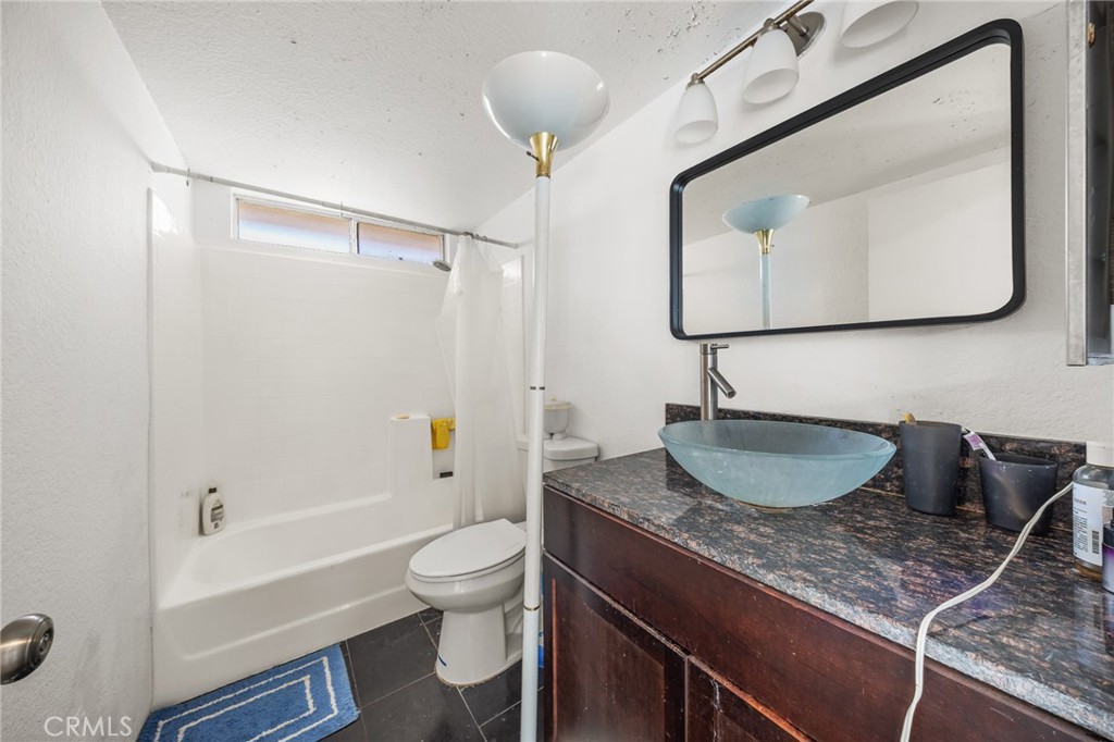 14311 Hillcrest Dr Property Photo 16