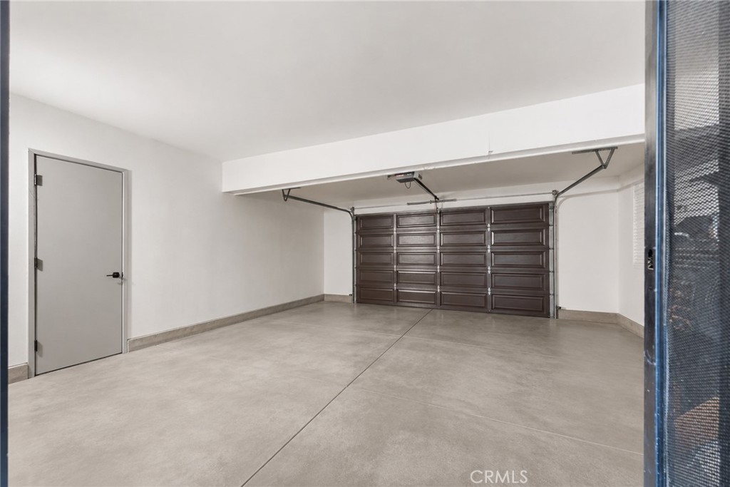 14311 Hillcrest Dr Property Photo 21