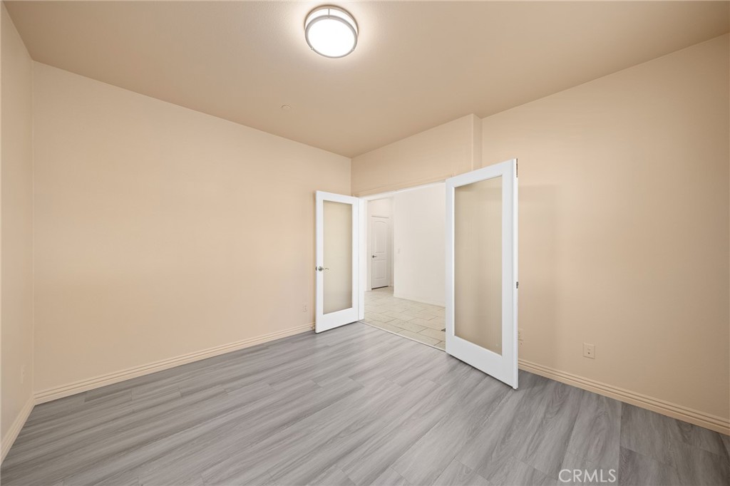4050 S Bowery Pl Property Photo 6
