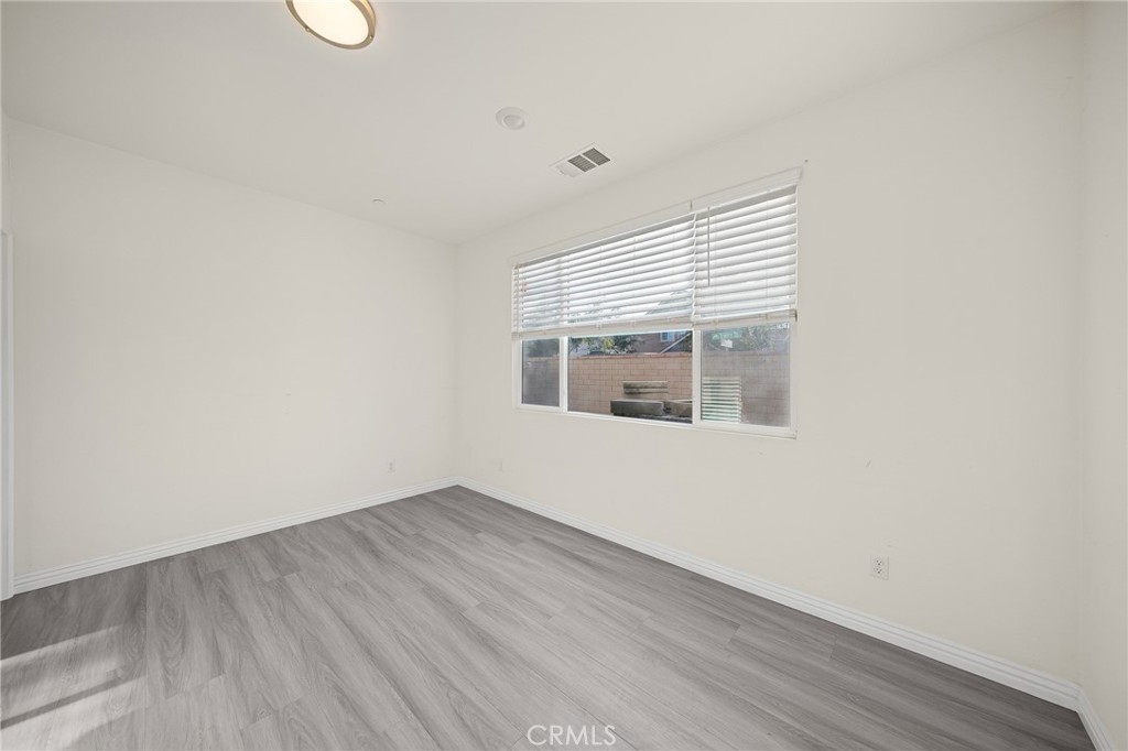 4050 S Bowery Pl Property Photo 18