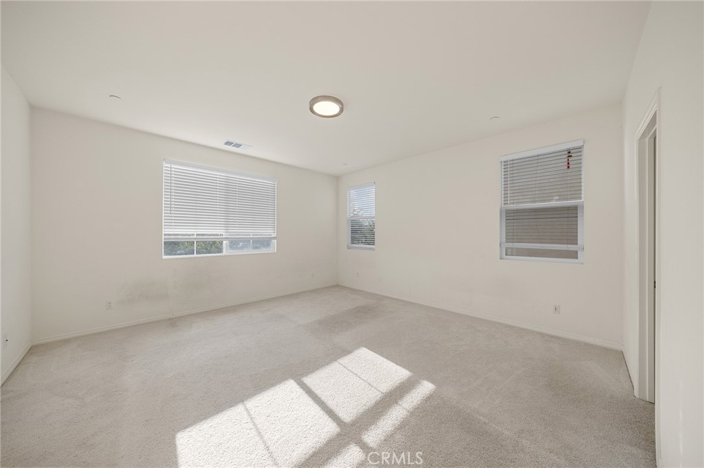 4050 S Bowery Pl Property Photo 24
