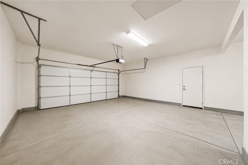 4050 S Bowery Pl Property Photo 37