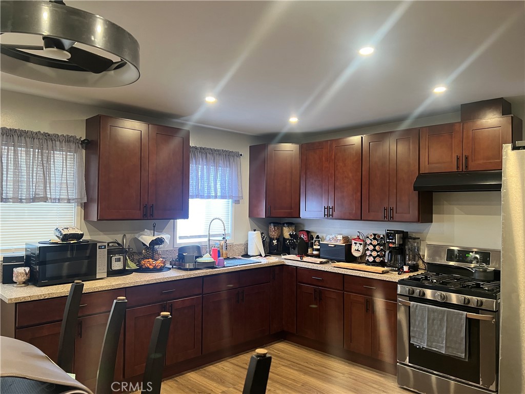 6848 Colmar Property Photo 11