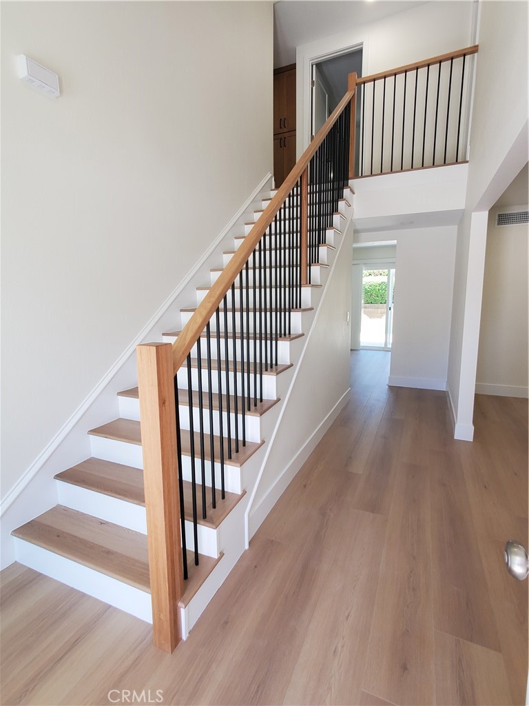 553 E Bellgrove Street Property Photo 2