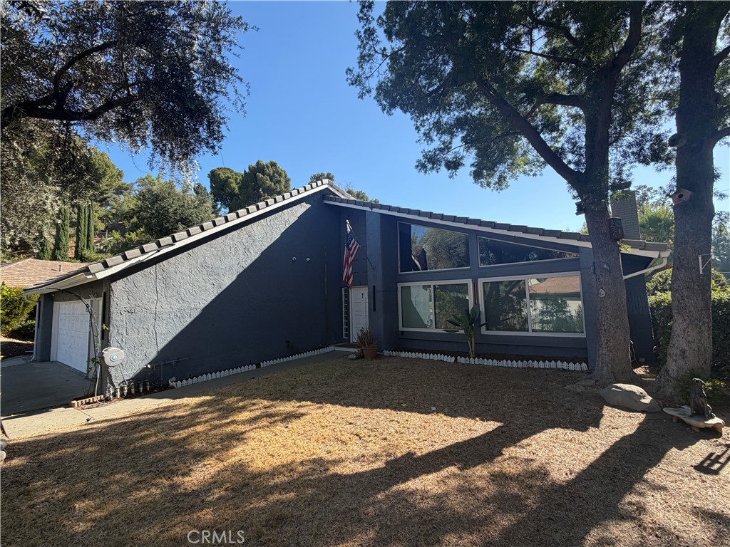 17350 Angelaine Property Photo 1