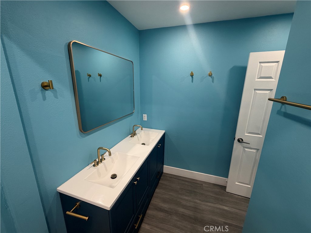 17350 Angelaine Property Photo 6