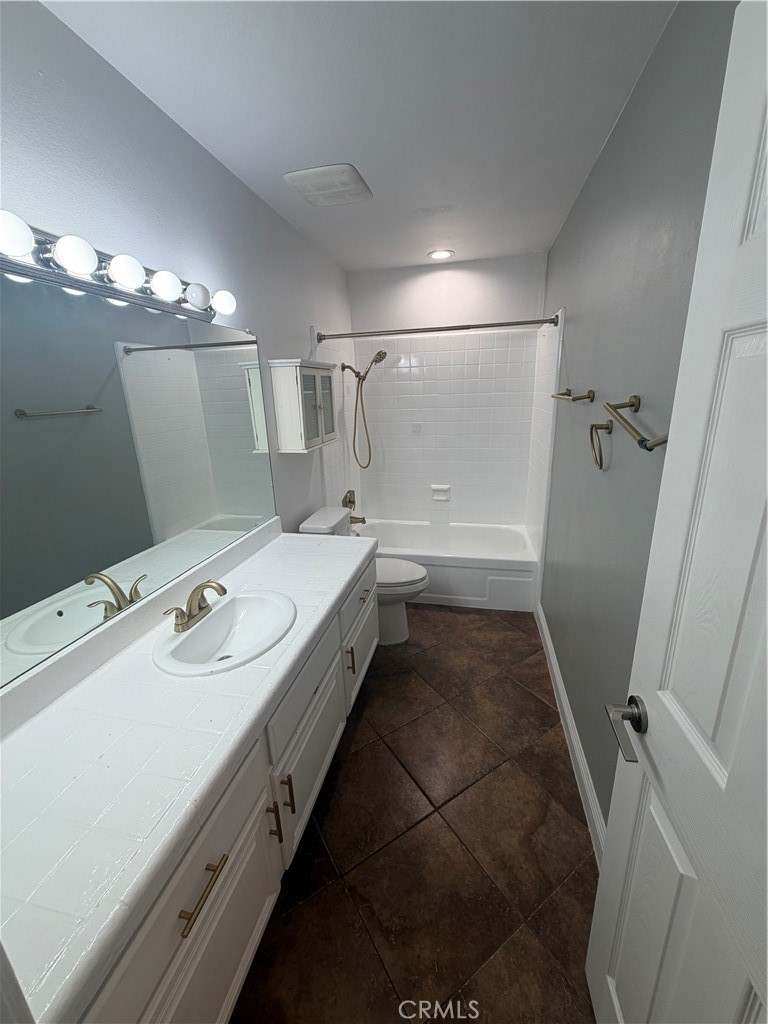 17350 Angelaine Property Photo 11