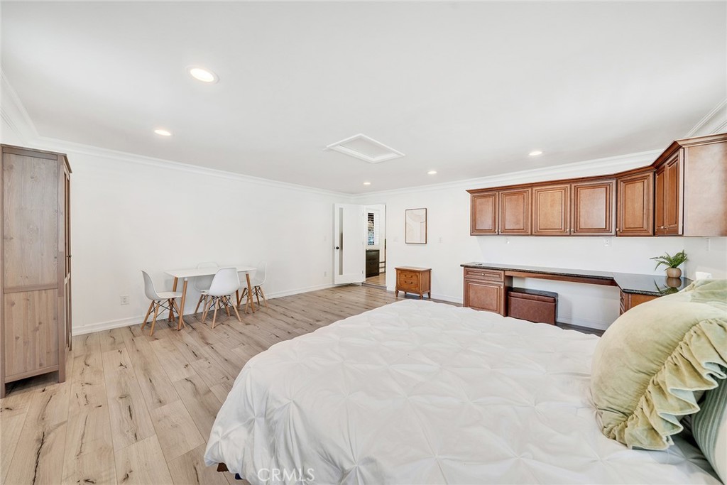 5132 Rosemead Blvd Property Photo 19