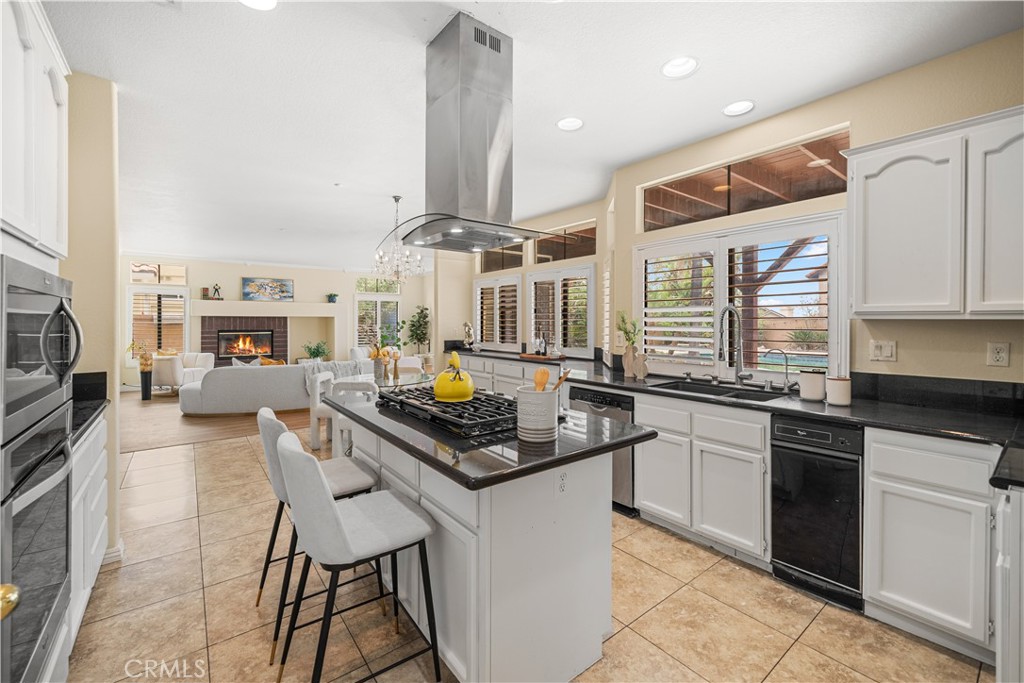 11259 Oak Brook Court Property Photo 13