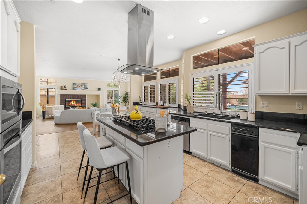 11259 Oak Brook Court Property Photo 13