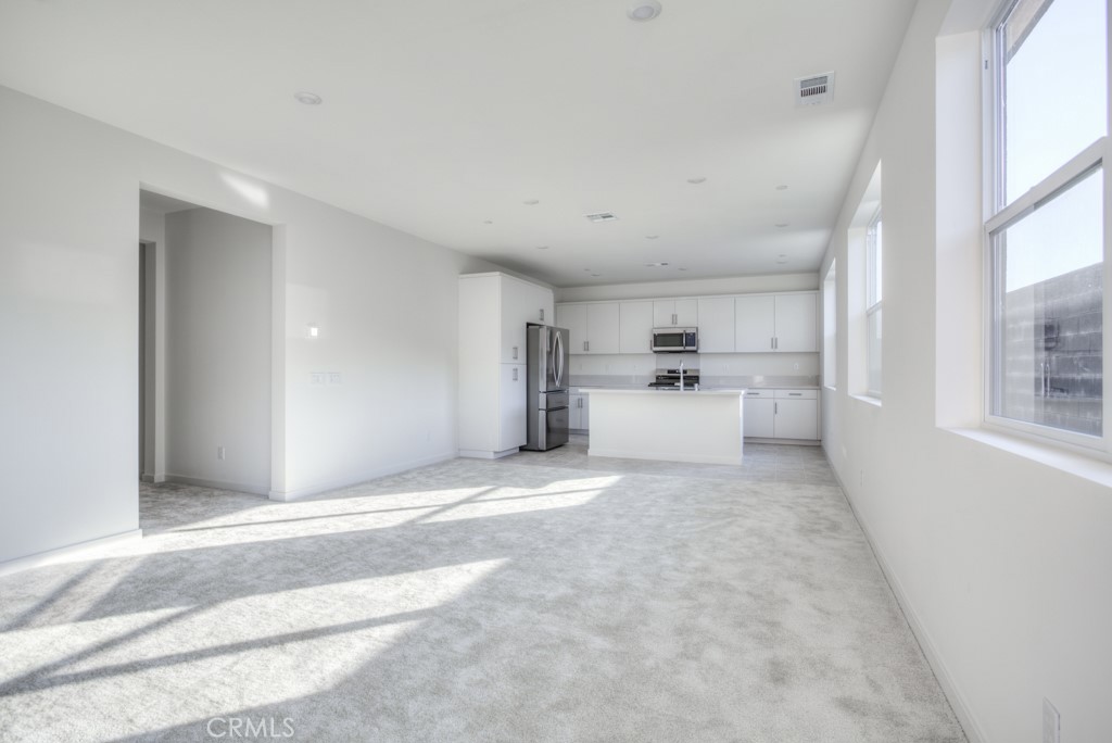 15812 Caterpillar Dr Property Photo 10