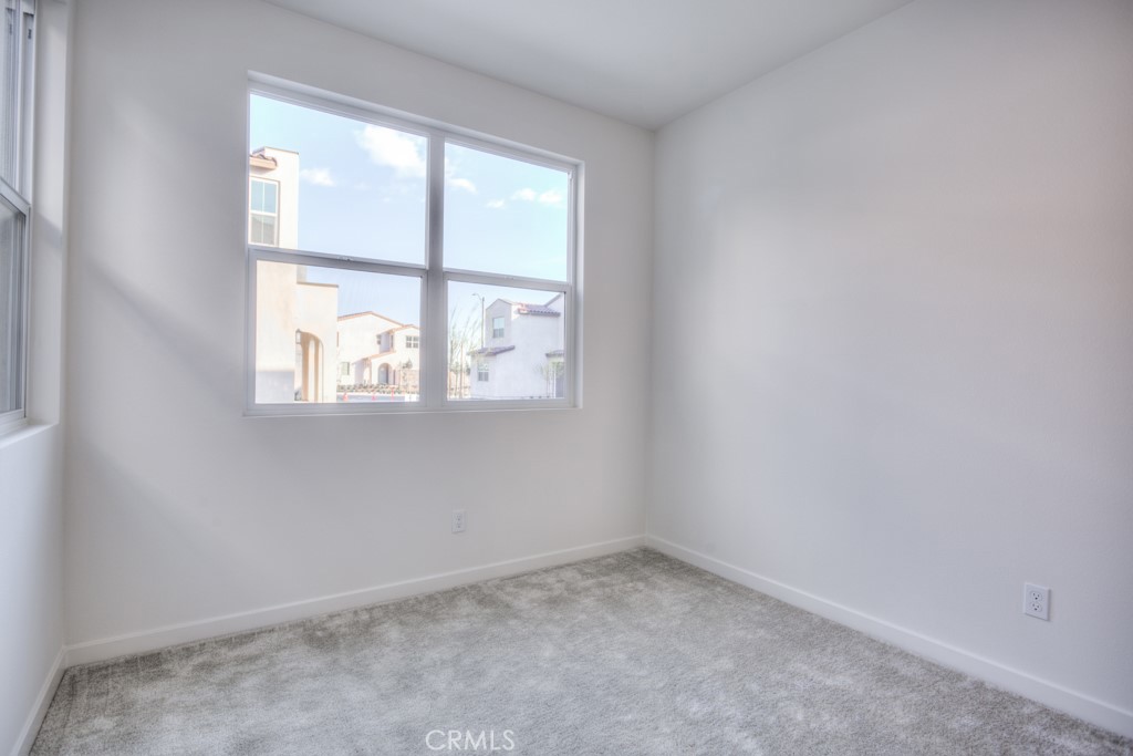 15812 Caterpillar Dr Property Photo 19