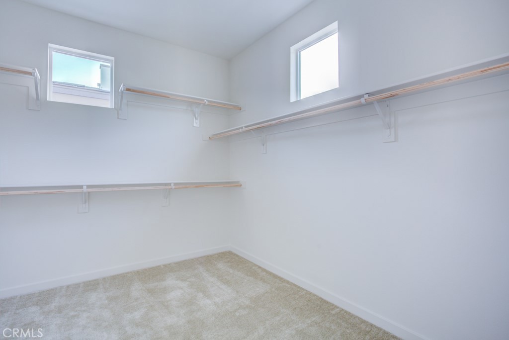 15812 Caterpillar Dr Property Photo 36