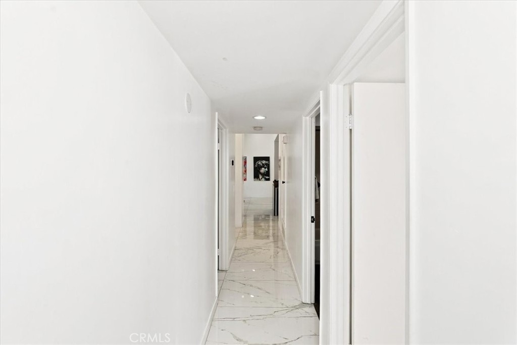 985 E El Cid Property Photo 29