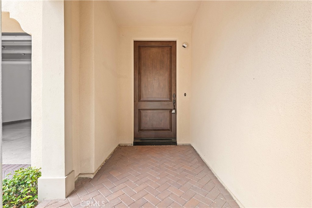73 Brixton Property Photo 4