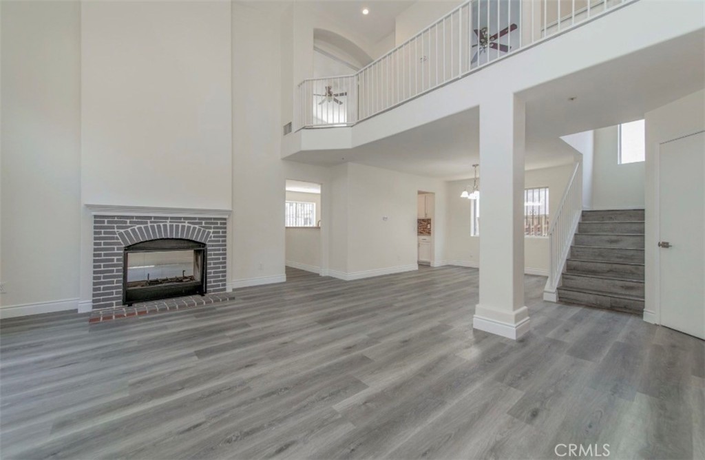 16417 Applegate Drive Property Photo 3