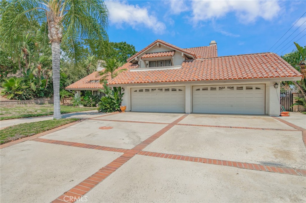 6087 Vineyard Property Photo