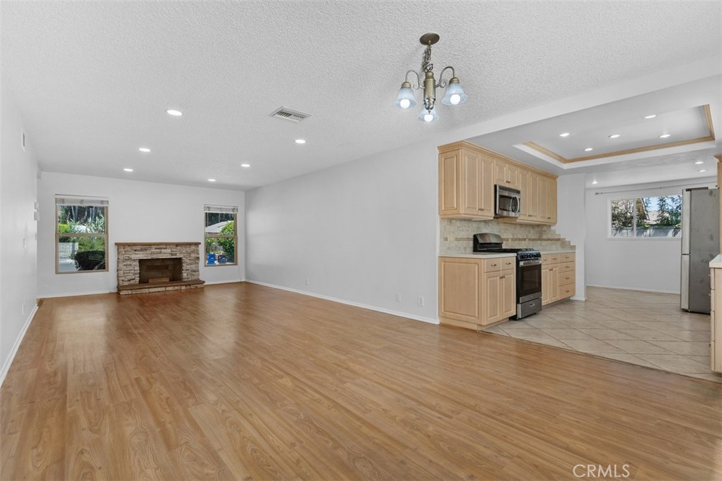 21624 Birch Hill Property Photo 9