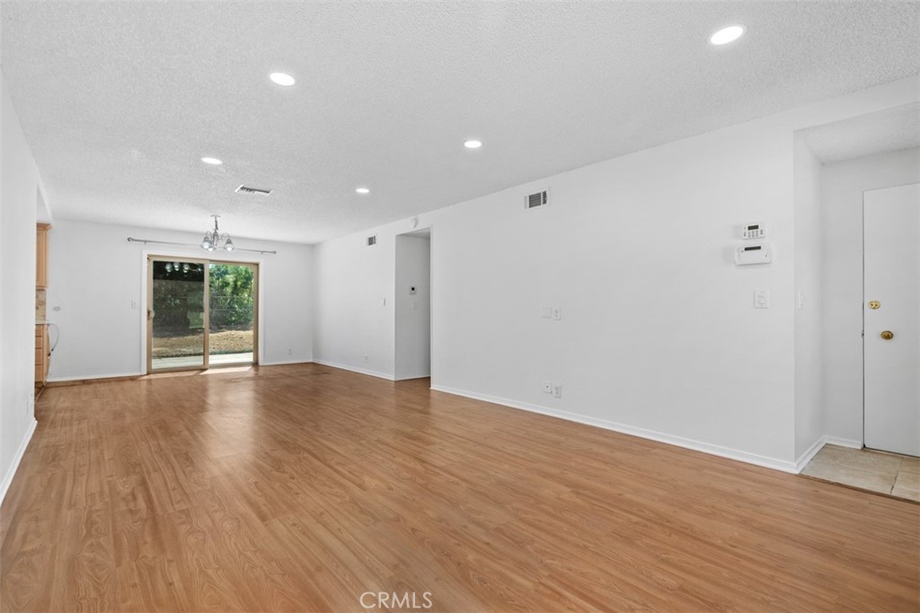 21624 Birch Hill Property Photo 11