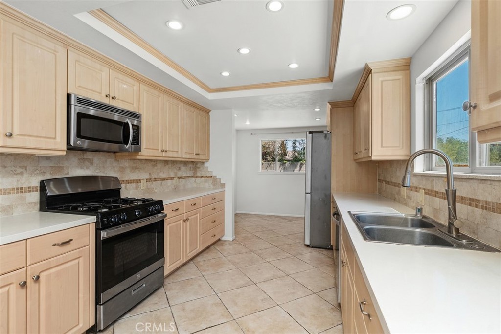 21624 Birch Hill Property Photo 19