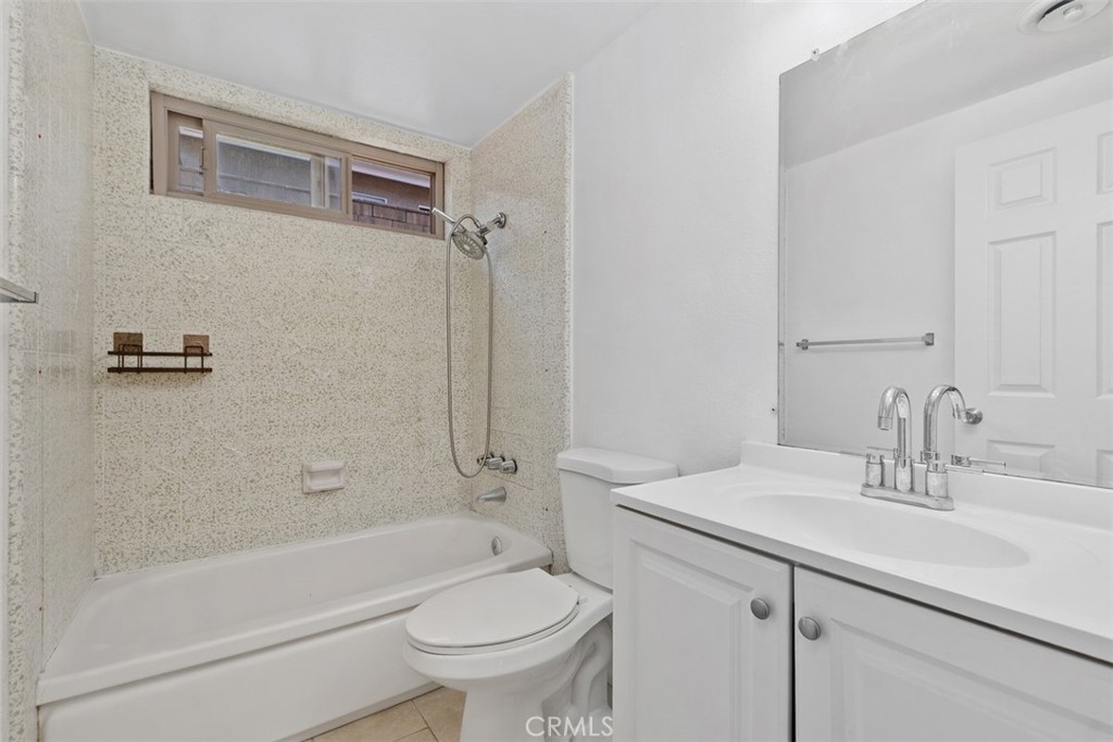 21624 Birch Hill Property Photo 24
