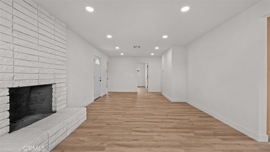 7776 Hemlock Property Photo 6