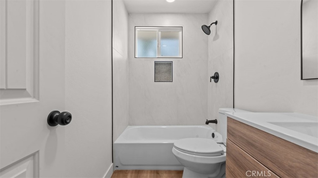 7776 Hemlock Property Photo 22