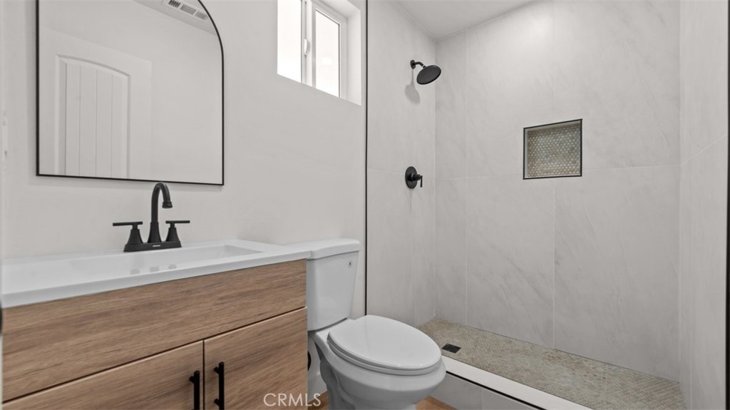 7776 Hemlock Property Photo 25
