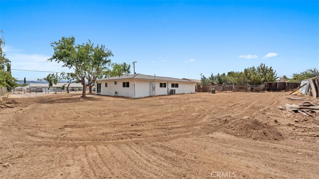 7776 Hemlock Property Photo 28