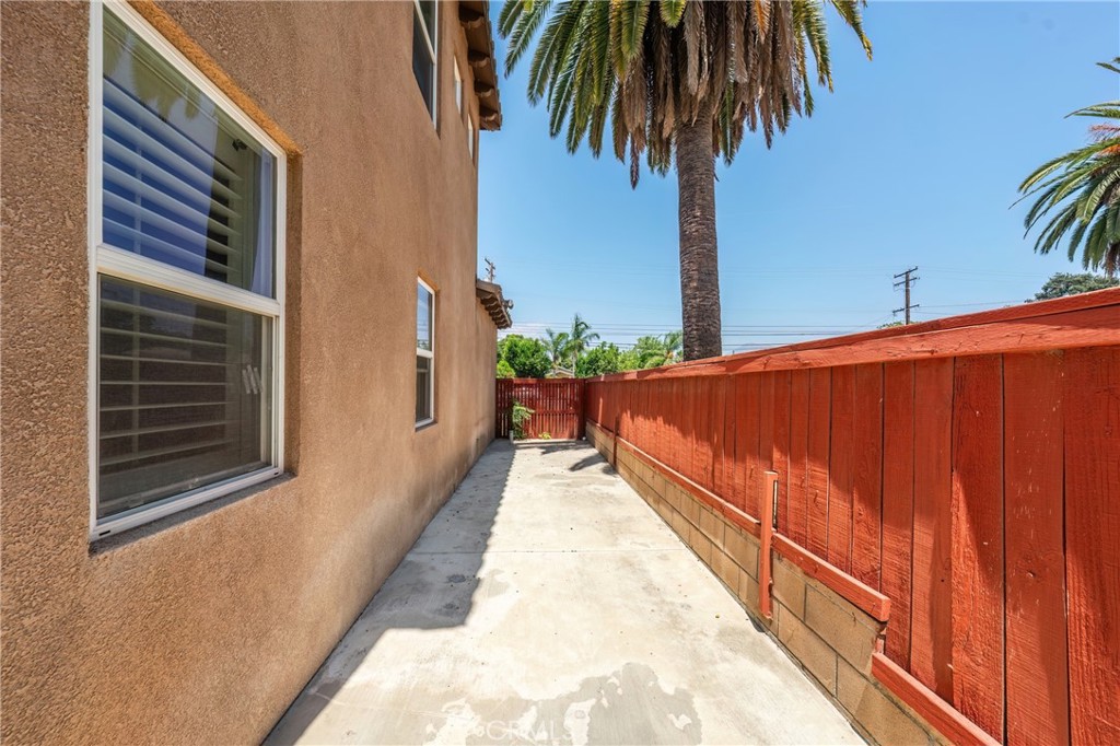 658 E. Phillips Boulevard Property Photo 18