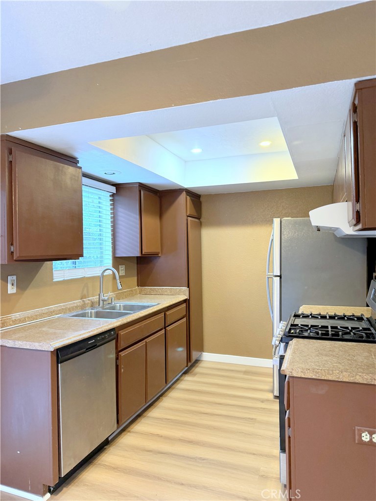 1231 Hillandale Avenue 10 Property Photo 6