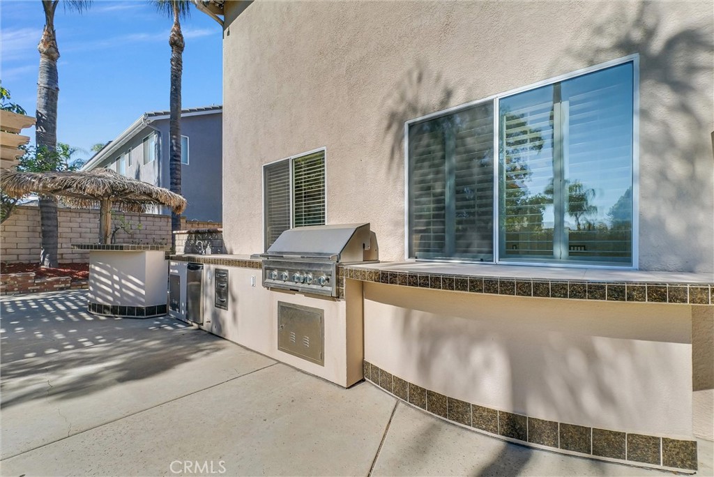 2611 Dakin Drive Property Photo 7