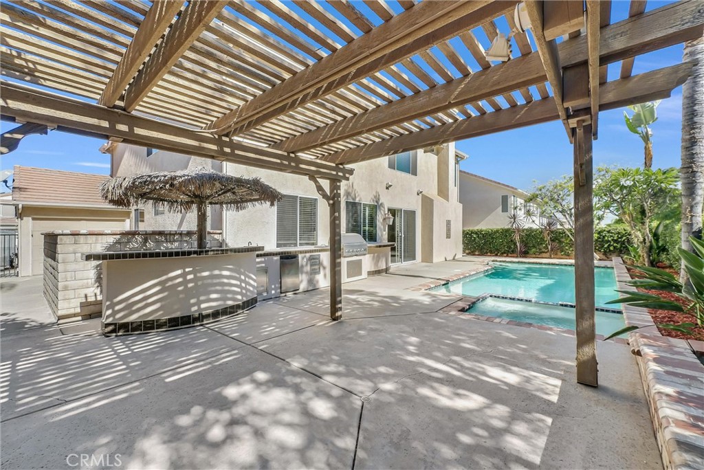 2611 Dakin Drive Property Photo 8