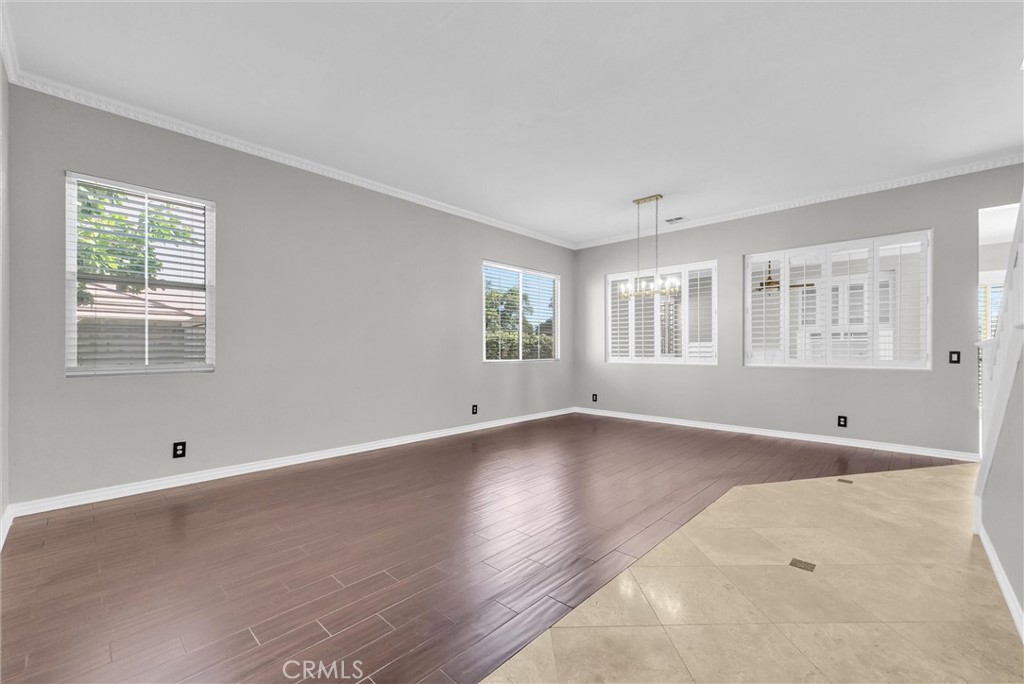 2611 Dakin Drive Property Photo 11
