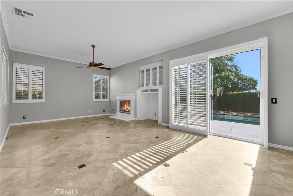 2611 Dakin Drive Property Photo 15