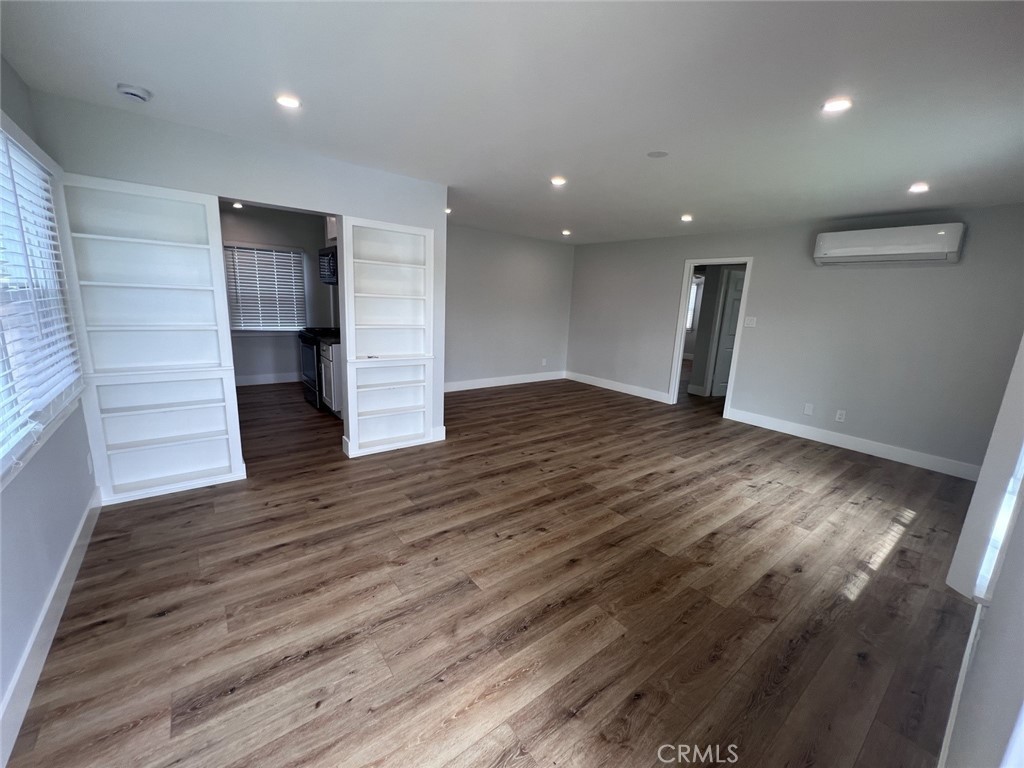 3460 Washington Property Photo 2