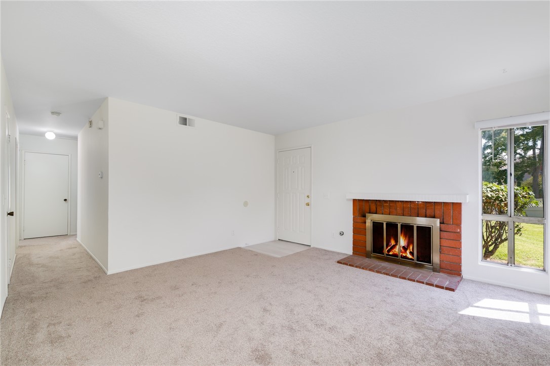 12662 Thomas Court Property Photo 6