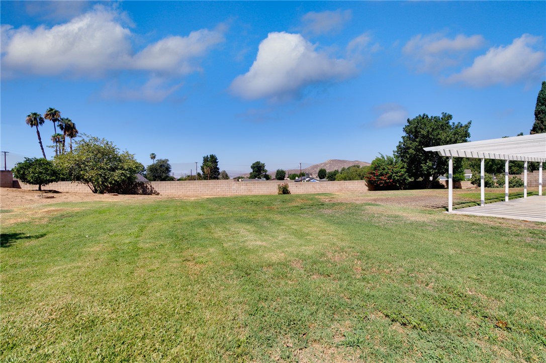 12662 Thomas Court Property Photo 24