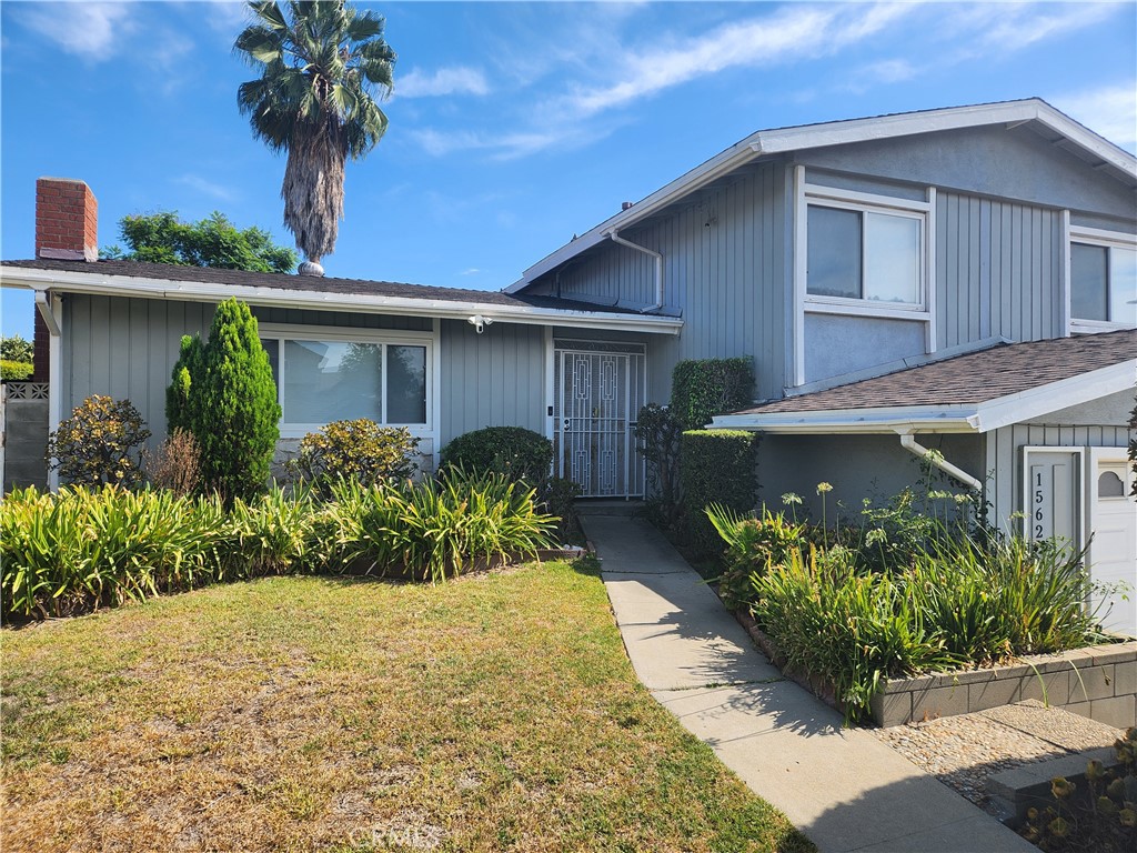 1562 Avion Dr, Property Photo 2