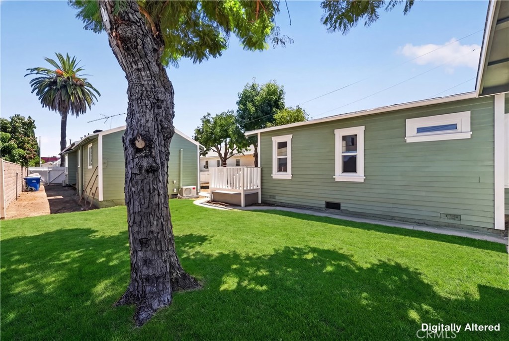 1567 Elm Property Photo 6
