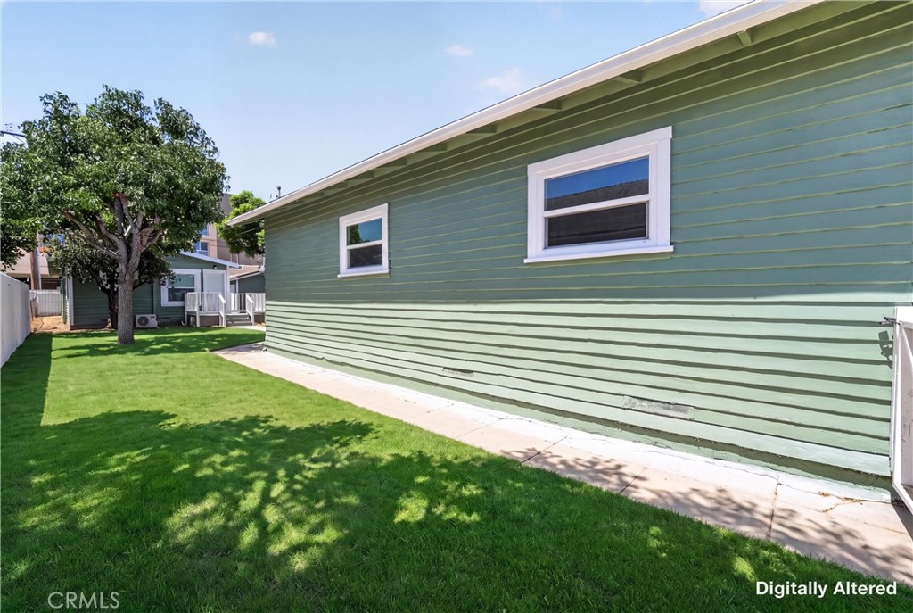 1567 Elm Property Photo 11