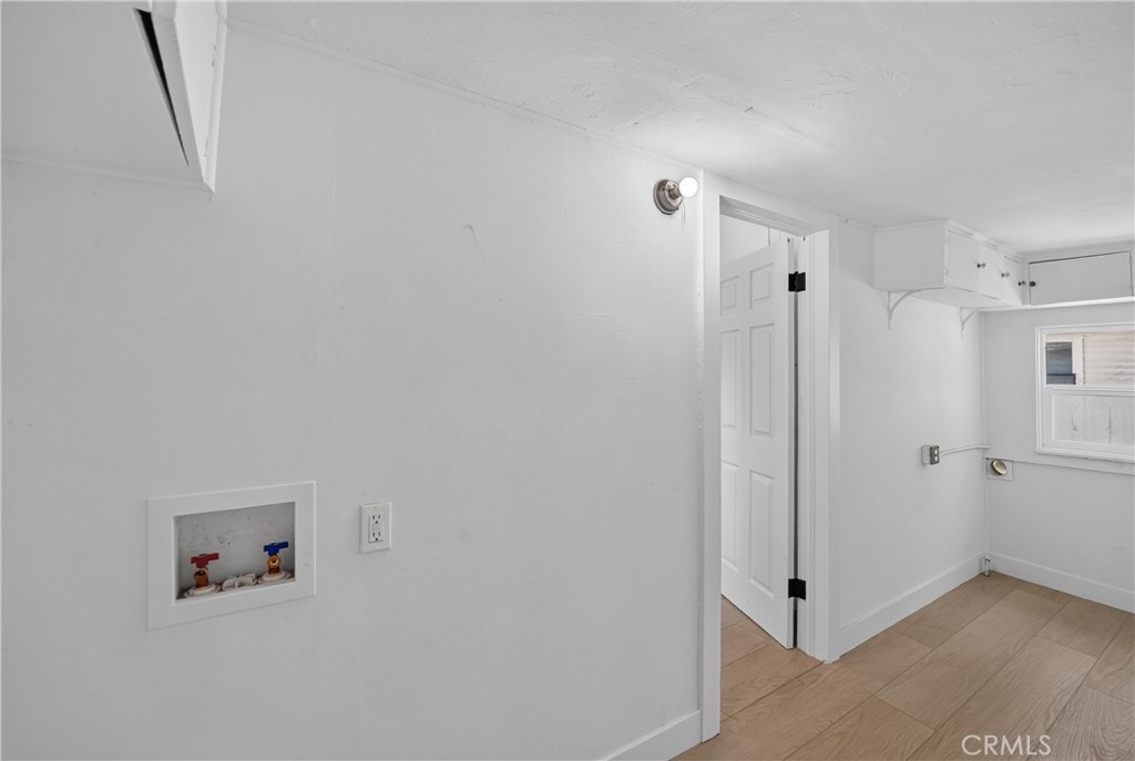 1567 Elm Property Photo 25