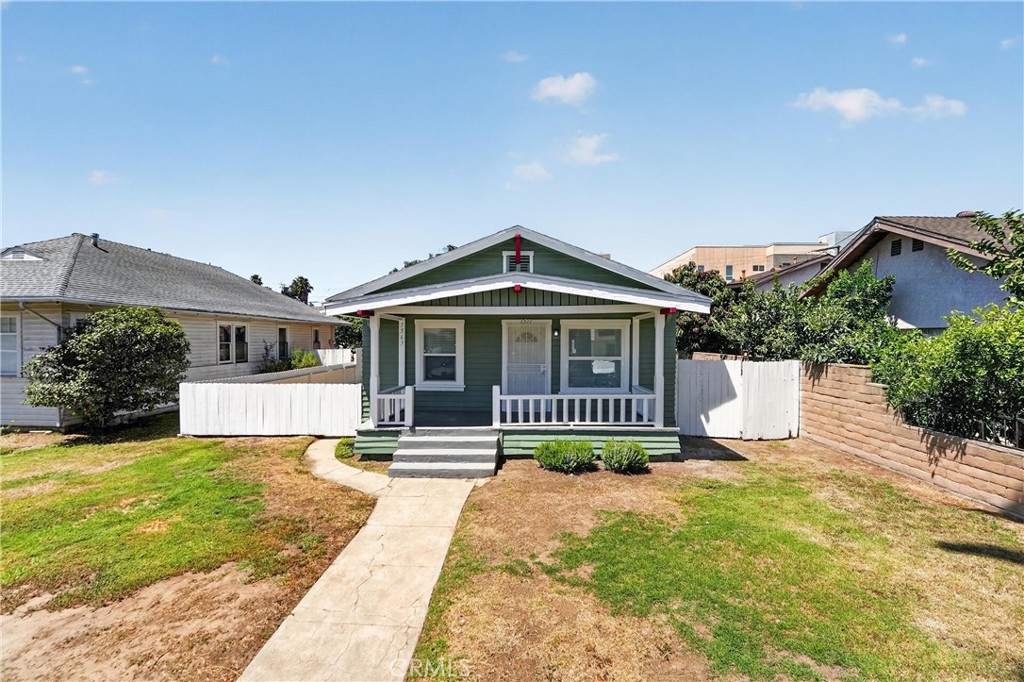 1567 Elm Property Photo 49