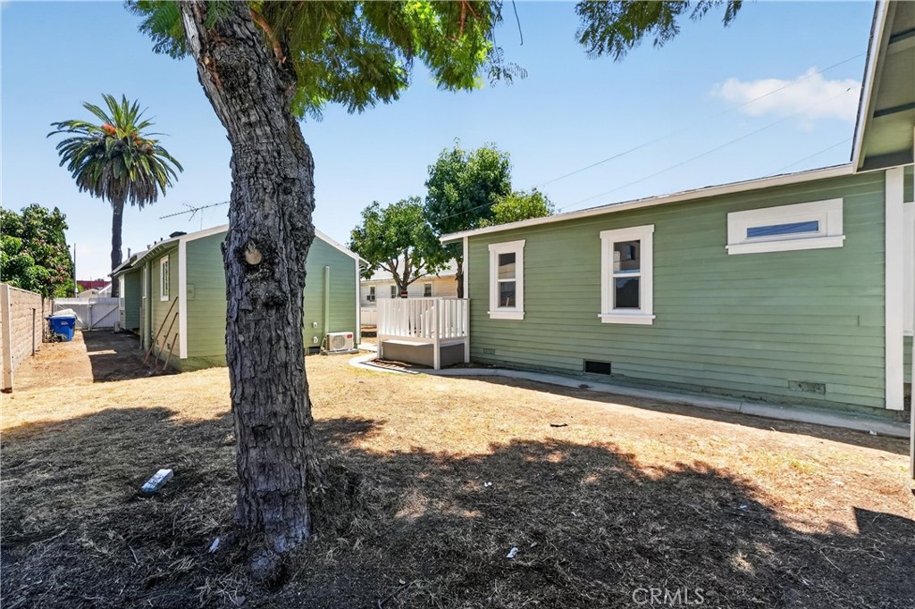 1567 Elm Property Photo 56