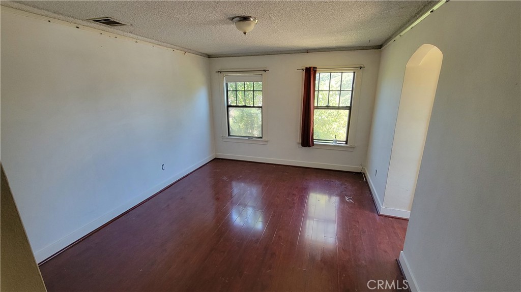 120 Marshall 6 Property Photo 1