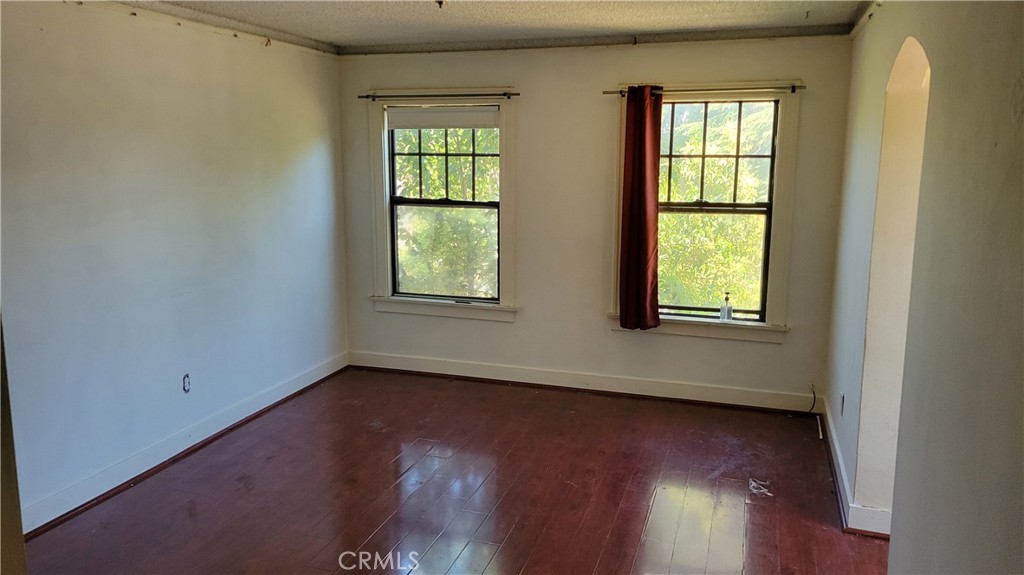 120 Marshall 6 Property Photo 5