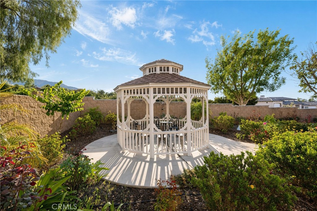 1115 Maravilla Property Photo 58