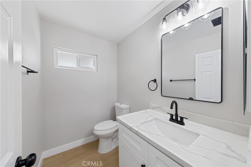 39772 Rustic Glen Drive Property Photo 18